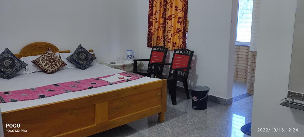 Hotel Neel Dipayan Bāghmundi 외부 사진